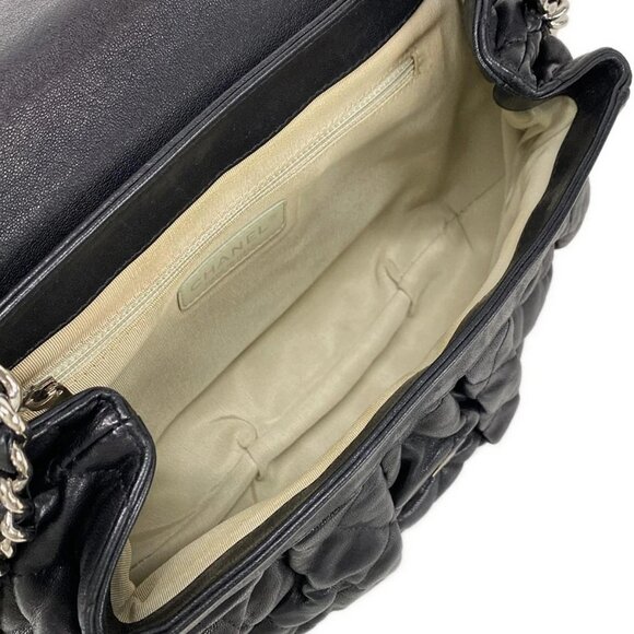 Auth CHANEL Chain Around / Matelasse A49889 Black Leather Shoulder Bag - Picture 14 of 16